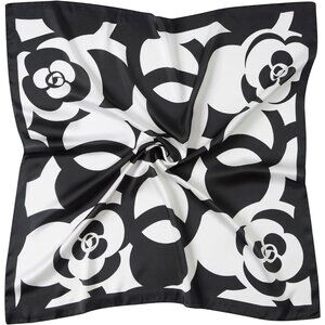 Women Big Flower Headscarf Satin Bandana Pattern Polyester Breathable Scarves